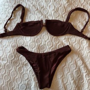 Never been worn crinkle Monday Swimwear bikini